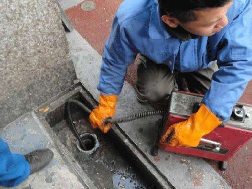 郧阳疏通下水道