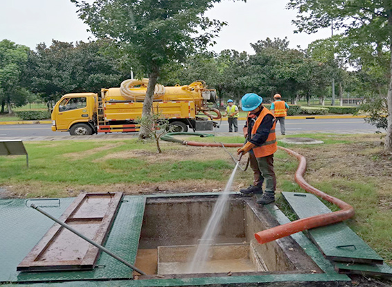 郧阳化油池清理